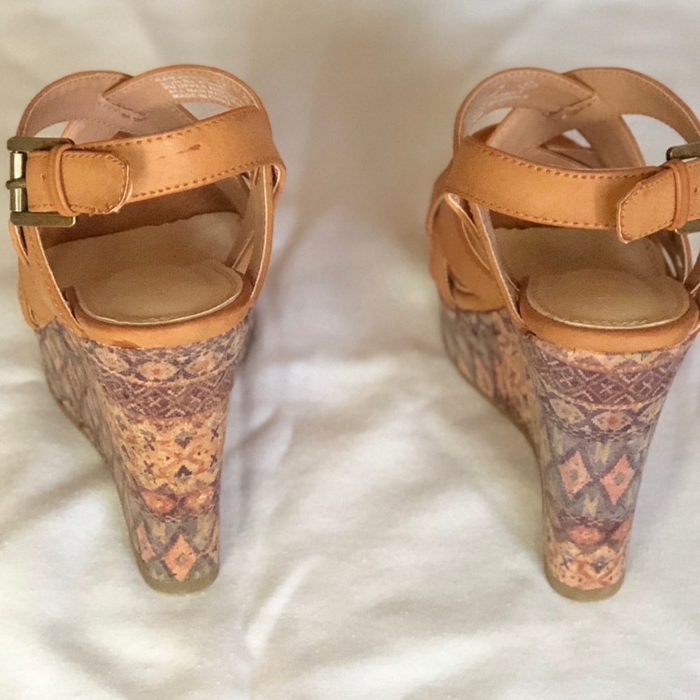 Size 7 Rampage Wedges - Picture 3 of 4